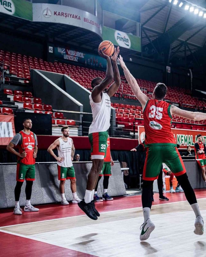 Pınar Karşıyaka, Reggiana’ya Konuk Oluyor