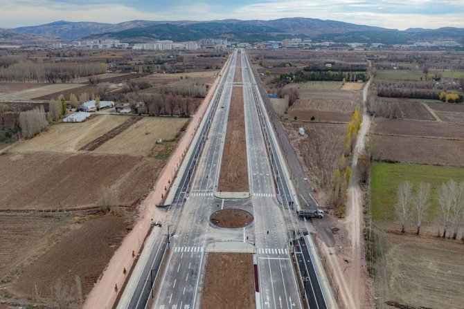 Cumhurbaşkanının Adını Taşıyor, Beklenen Bulvar Trafiğe Açıldı