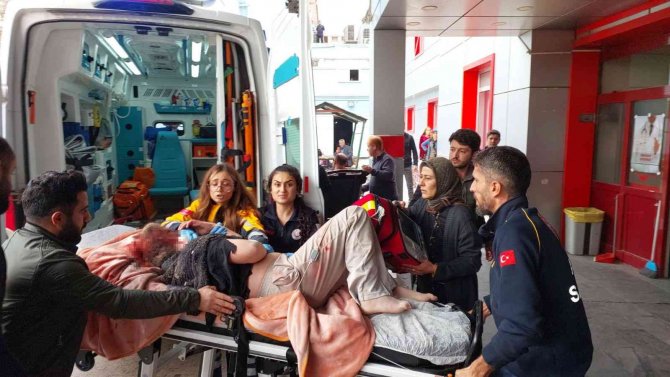 Karkamış’a Roketli Saldırıda 6 Kişi Yaralandı