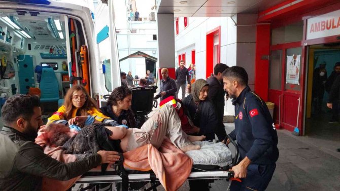 Karkamış’a Roketli Saldırıda 6 Kişi Yaralandı