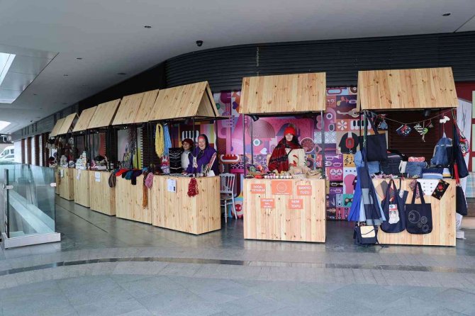 Üreten Kadınlardan El Emeği Ürünler