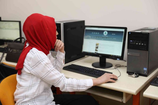 Pursaklar’da Kadınların İ̇lk Adresi ‘‘Hanım Evleri’’