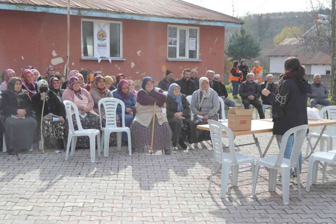 Vatandaşlara Tarım, İklim Değişikliği Ve Su Tasarrufu Bilgilendirmesi