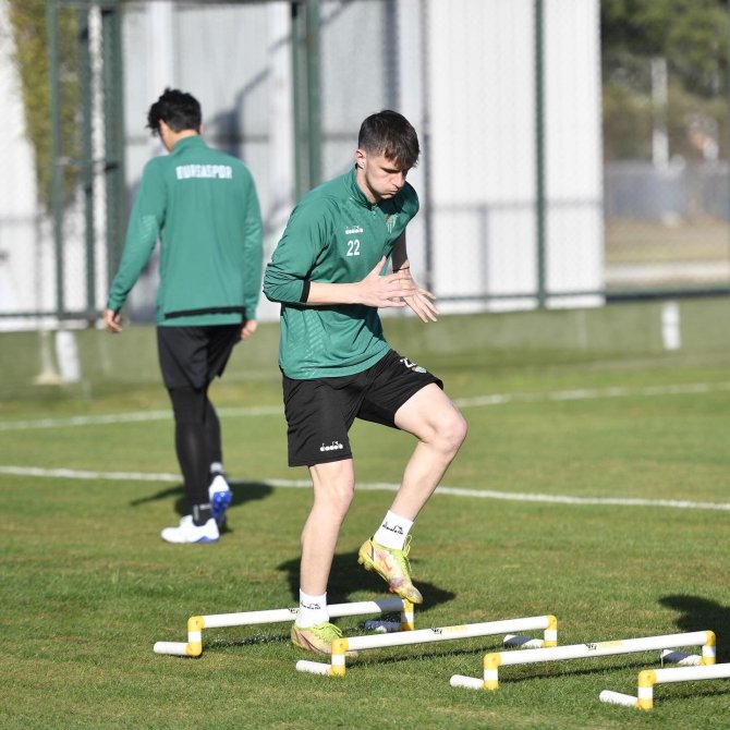 Bursaspor’da Arnavutköy Belediyespor Maçı Hazırlıkları Başladı