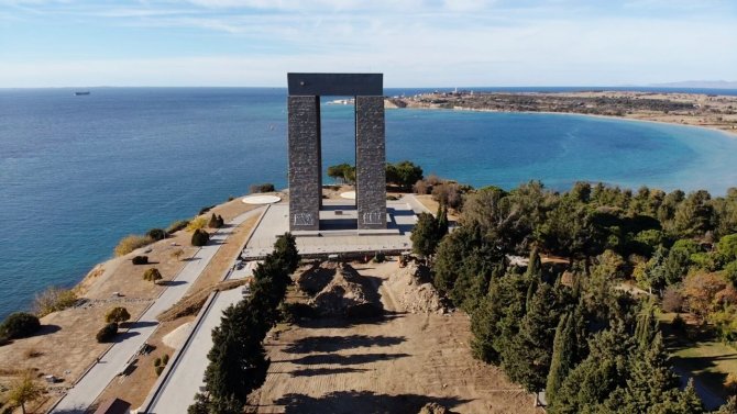 Şehitler Abidesi’nde Cumhuriyet’in 100’üncü Yılı Hazırlığı