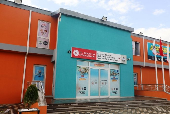 4 Proje Tek Açılış