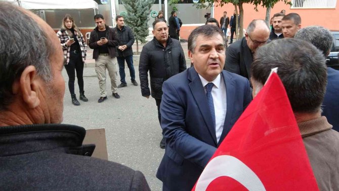 Dışişleri Bakan Yardımcısı Kaymakcı, Diyarbakır Annelerini Dinledi