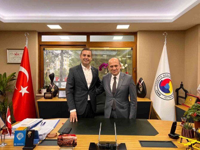 Edremit Ticaret Odası’na, Chp Genel Başkan Yardımcısı Akın’da Ziyaret