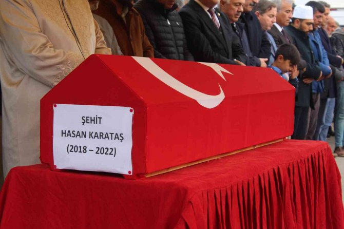 5 Yaşındaki Şehit Hasan Son Yolculuğuna Uğurlandı
