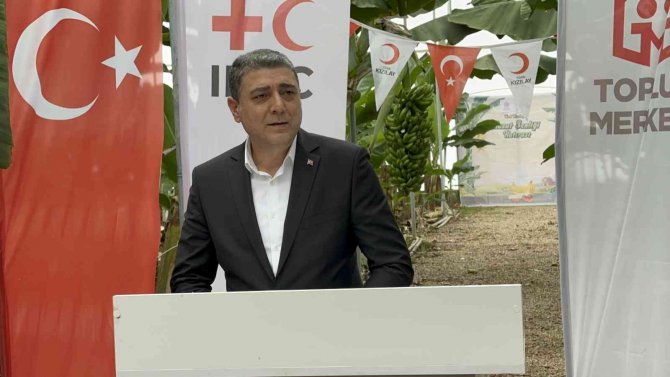 Kızılay, Reyhanlı’da “Muz Hasadı” Gerçekleştirdi