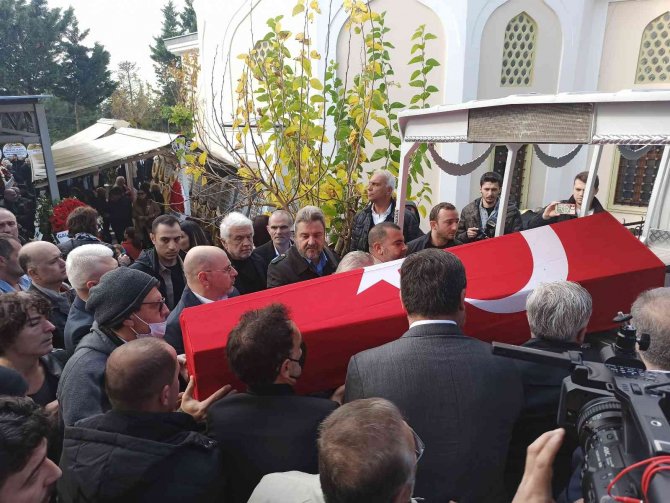 Hıncal Uluç Son Yolculuğuna Uğurlandı