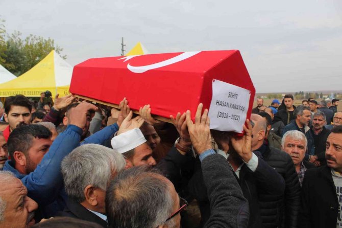 5 Yaşındaki Şehit Hasan Son Yolculuğuna Uğurlandı