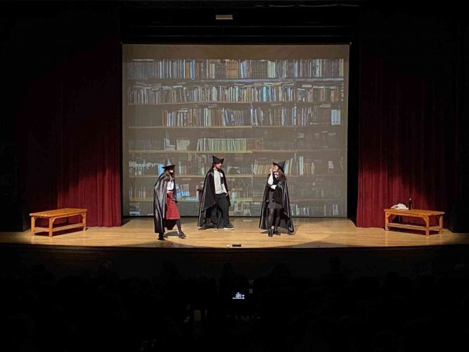 Kütahya’da Tiyatroya İlgi