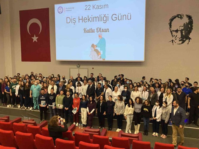 İ̇l Sağlık Müdürü Kemal Memişoğlu, “Dünyanın Gelişmiş Ülkelerinden İnsanlar Sağlık Ve Diş İle İlgili Hizmet Almak İçin Bu Ülkeye Geliyorsa Sizler Sayesinde”