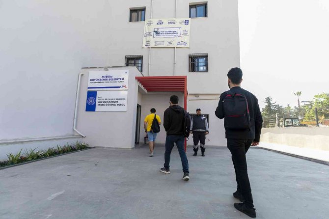 Mersin’de Belediyenin Erkek Öğrenci Yurdu, Öğrencilerin İkinci Evi Oldu