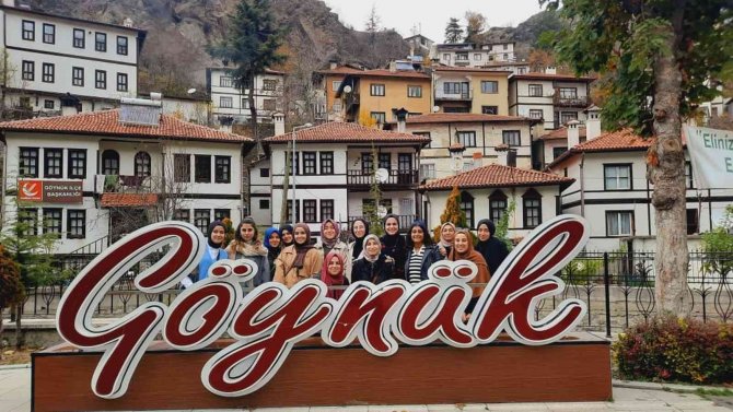 Nevü Benötesi Kadın Kulübü Üyeleri Bolu Kültür Gezisinde