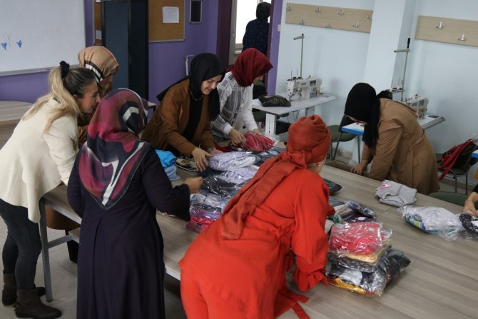 Dikiş Kurslarında Biriken Tekstil Atıklarını Bakın Nasıl Değerlendirdiler