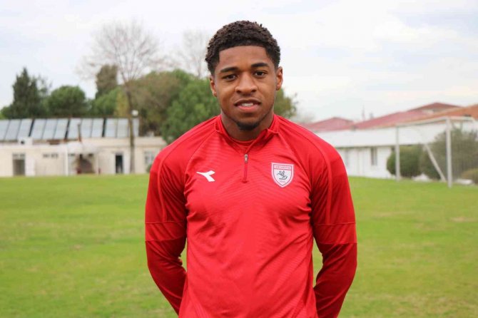 Kadeem Harris: “Takım Olarak Çok İyi İşler Yapmaya Başladık”