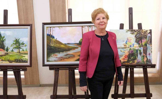 Sanatseverler Şükriye Çobanoğlu’nun Resim Sergisinde Buluştu