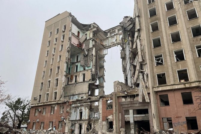 Türkiye’nin Kiev Büyükelçisi Güldere, Mikolayiv Ve Herson’u Ziyaret Etti