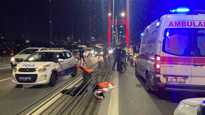 15 Temmuz Şehitler Köprüsü’nde Feci Kaza: Motosiklet Bariyere Çarptı, 1 Ölü 1 Yaralı