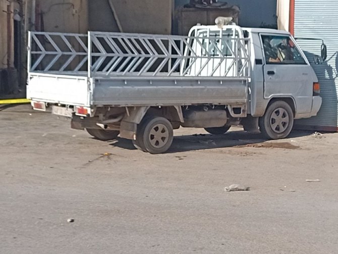 Seyir Halindeki Kamyonete Silahlı Saldırı