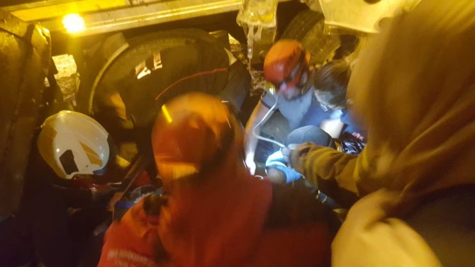 Aydın-i̇zmir Otobanı’nda Trafik Kazası: 1 Yaralı