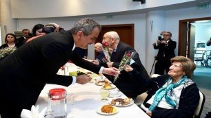 Milli Eğitim Bakanı Özer’den Emekli Öğretmenlere Ziyaret