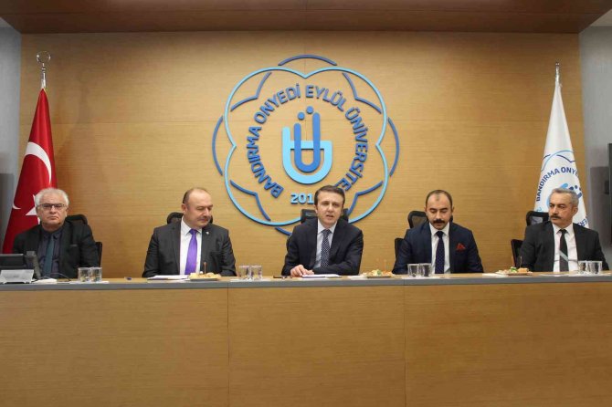 Üniversite Öğretim Üyeleri Cezaevinde Eğitim Verecek