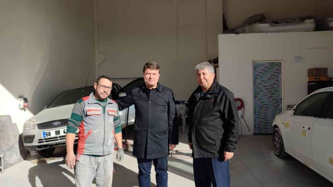 Başkan Dinçer Yeni Yerindeki Sanayi Esnafına Hayırlı Olsun Ziyaretinde Bulundu