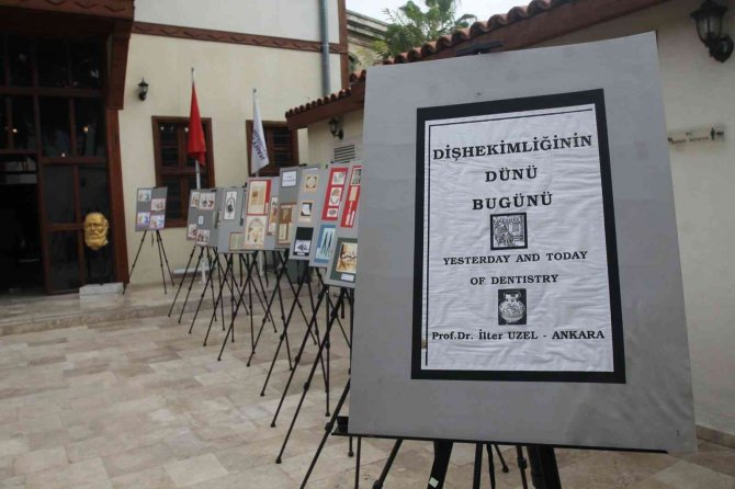 "Diş Hekimliğinin Dünü Bugünü" Sergisi Açıldı