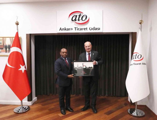 D-8 Genel Sekreteri Büyükelçi Imam: "Sekiz Ülkenin Ticaret Hacminin 2030 Yılında 500 Milyar Dolar Seviyesine Yükselmesi Hedefleniyor"