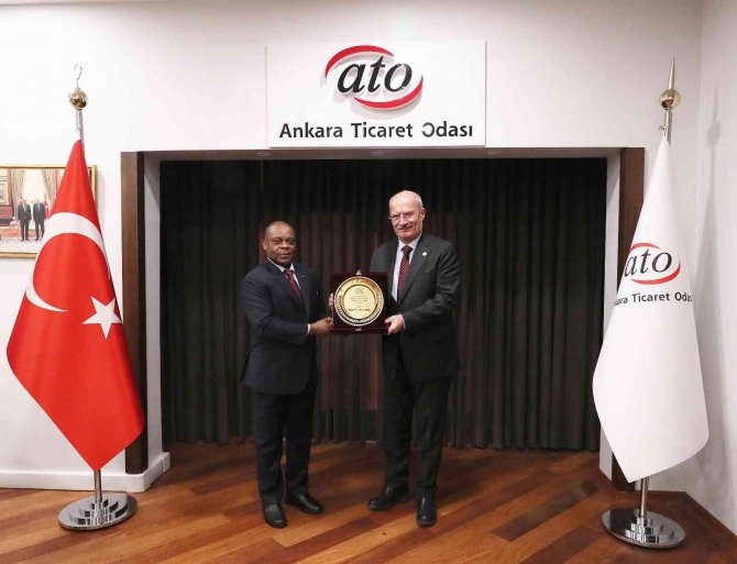 D-8 Genel Sekreteri Büyükelçi Imam: "Sekiz Ülkenin Ticaret Hacminin 2030 Yılında 500 Milyar Dolar Seviyesine Yükselmesi Hedefleniyor"