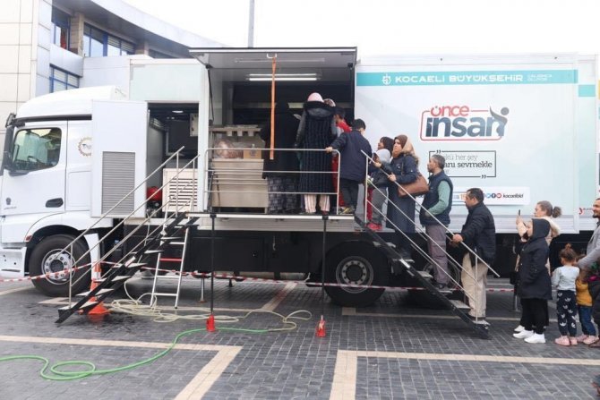 Ak Parti Kocaeli İ̇l Başkanı Ellibeş: "Devlet, Milletinin Yanında"