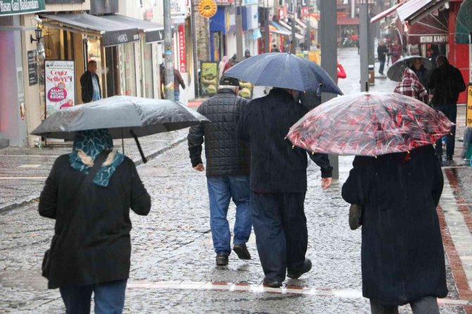 Edirneli Vatandaşlar Belediyeye Ateş Püskürdü: “Venedik Değil, Edirne”