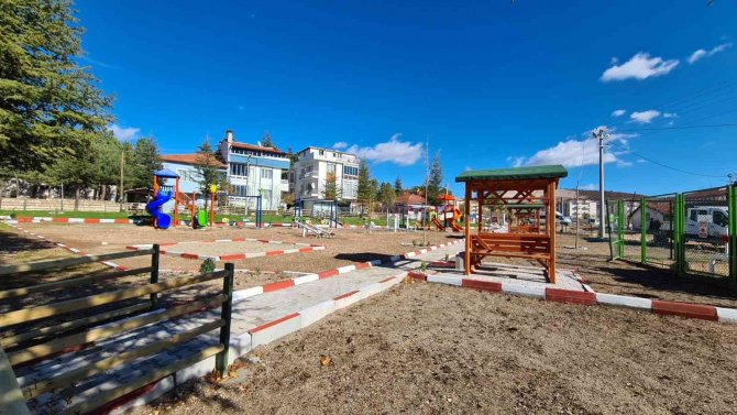 Emet Belediyesinin Sosyal Alanlarda Bakım, Tadilat Ve Yenileme Çalışmaları