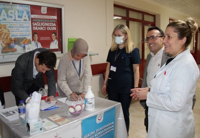 Evliya Çelebi Hastanesi’nde Dünya Antibiyotik Farkındalık Günü Ve Haftası Etkinlikleri