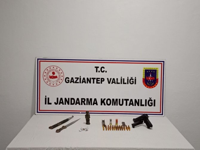 Jandarmadan Dev Kaçakçılık Ve Uyuşturucu Operasyonu