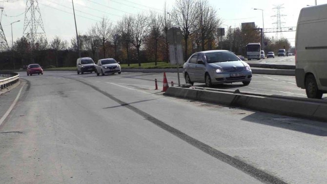 Sultangazi’de İ̇bb’nin Yanlış Yol Çalışması Kazaları Da Beraberinde Getirdi