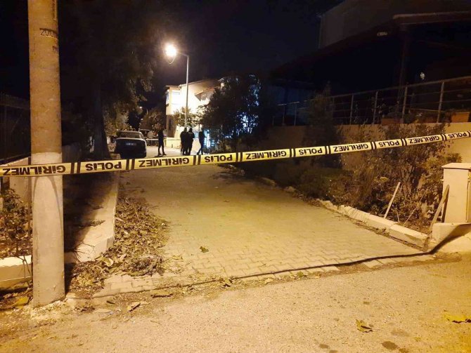İ̇zmir’de Korkunç Olay: Eşini Yaraladığı Pompalı Tüfekle İntihar Etti
