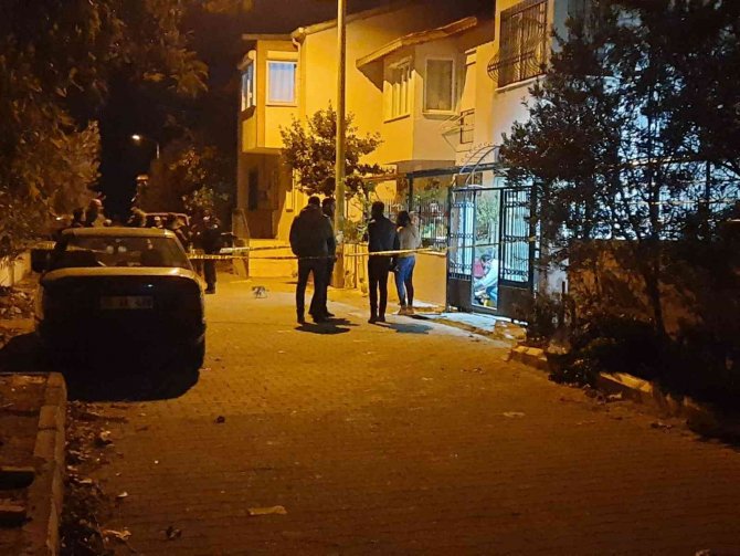 İ̇zmir’de Korkunç Olay: Eşini Yaraladığı Pompalı Tüfekle İntihar Etti
