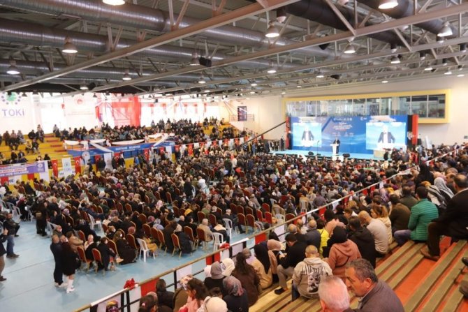 Bakan Kurum: "İ̇stanbul’da 695 Bin Konutumuzun Dönüşümünü Gerçekleştirdik"