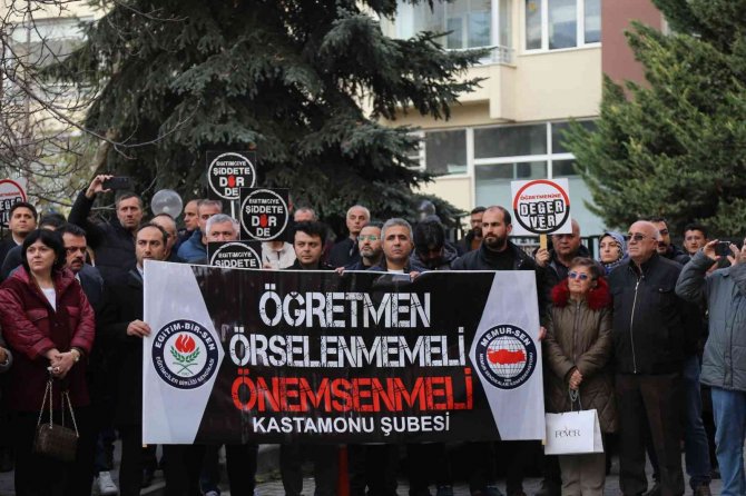 Öğrencisi Tarafından Bıçaklanan Müdür Yardımcısı İçin Sendikalardan Ortak Tepki