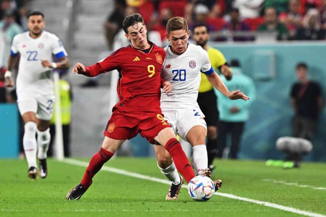 İ̇spanya, Dünya Kupası’na ‘Farklı’ Başladı