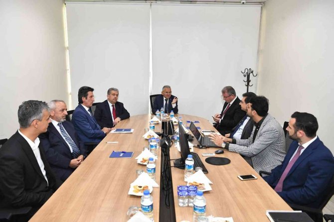 Başkan Büyükkılıç’tan Ulaşımda Enerji Hamlesi