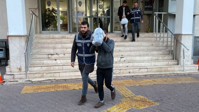 Kayseri’de Aranan Şahıslara Operasyon: 15 Gözaltı
