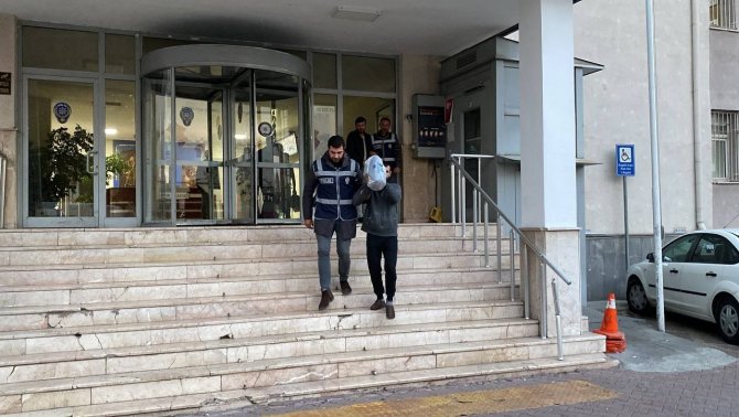 Kayseri’de Aranan Şahıslara Operasyon: 15 Gözaltı