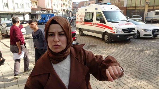 Kedileri Kovalarken Balkonda Düştü