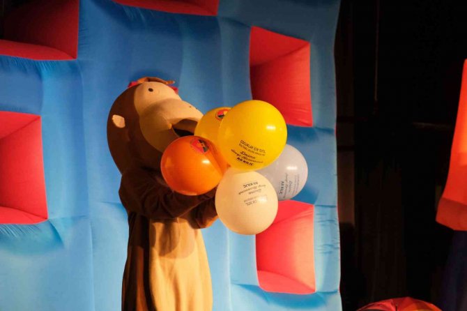 Maltepe’de Ara Tatilde 3 Bin Çocuk Tiyatroyla Buluştu