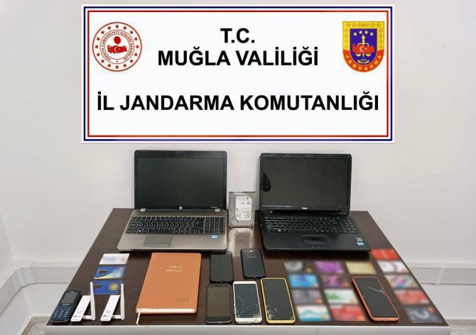 Muğla Jasat Ekipleri Dolandırıcıları Saklandıkları Yerde Yakaladı